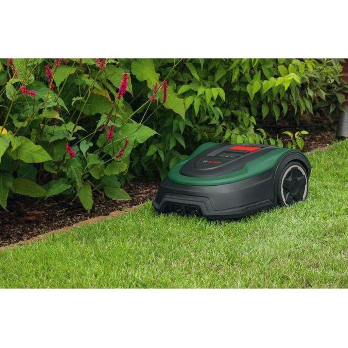 BOSCH-Indego-M-700-Maehroboter-12.jpg bosch indego m 700 maehroboter 12 1.jpg